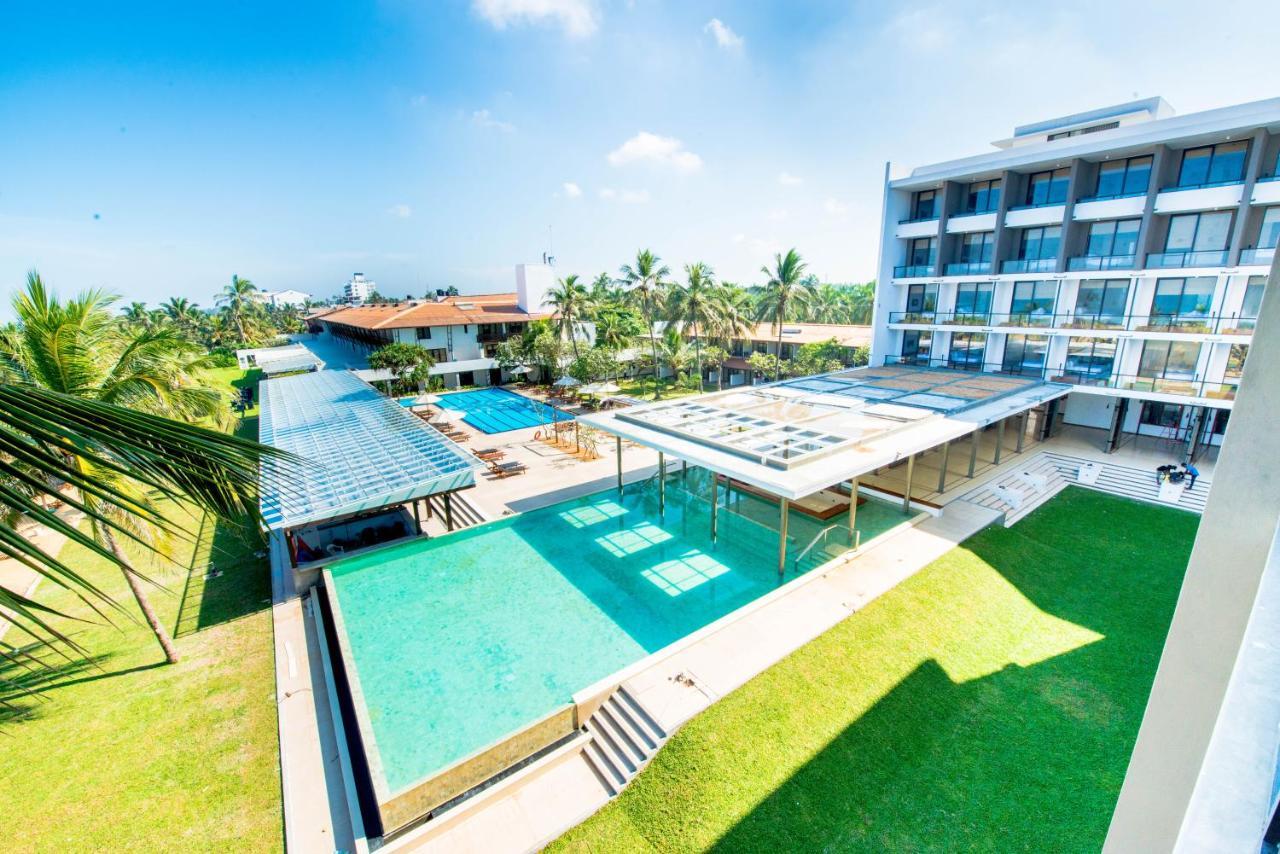 Goldi Sands Hotel Negombo Esterno foto