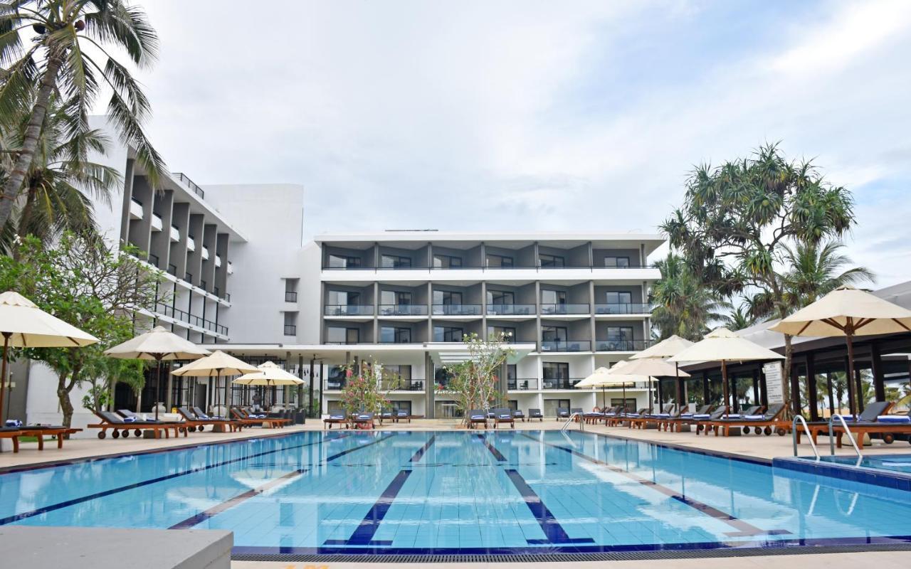 Goldi Sands Hotel Negombo Esterno foto