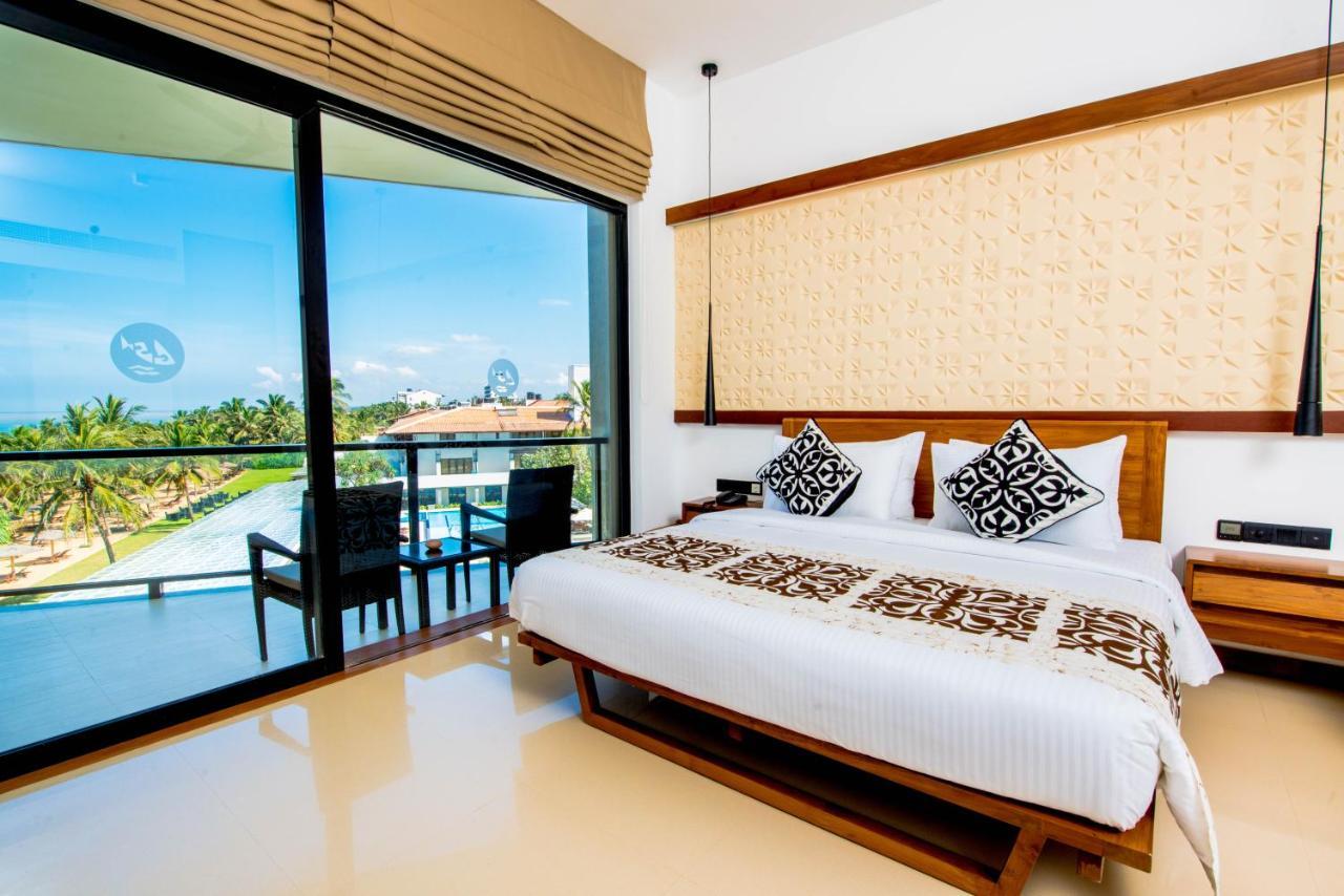 Goldi Sands Hotel Negombo Esterno foto